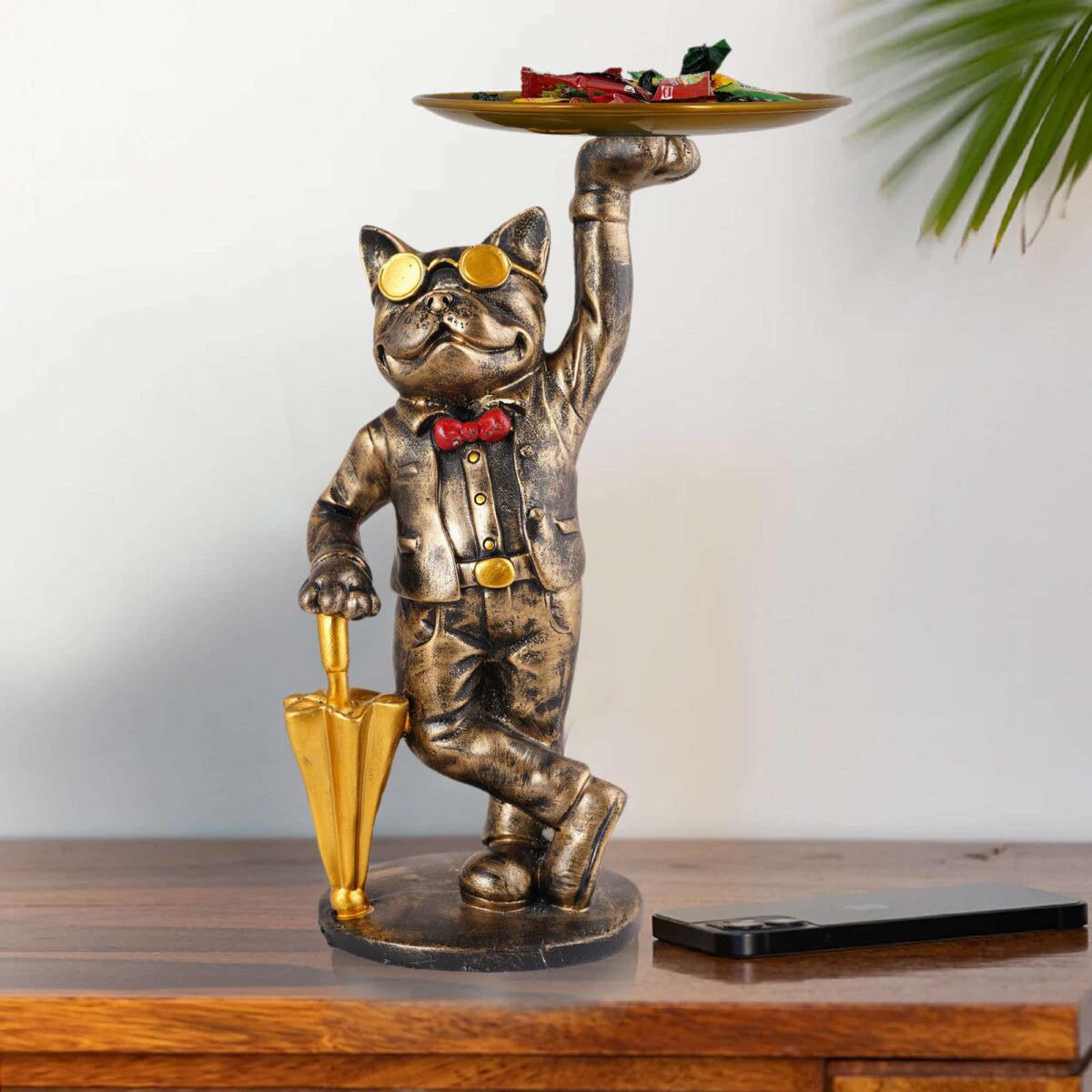 Cool Dog Showpiece with Plate