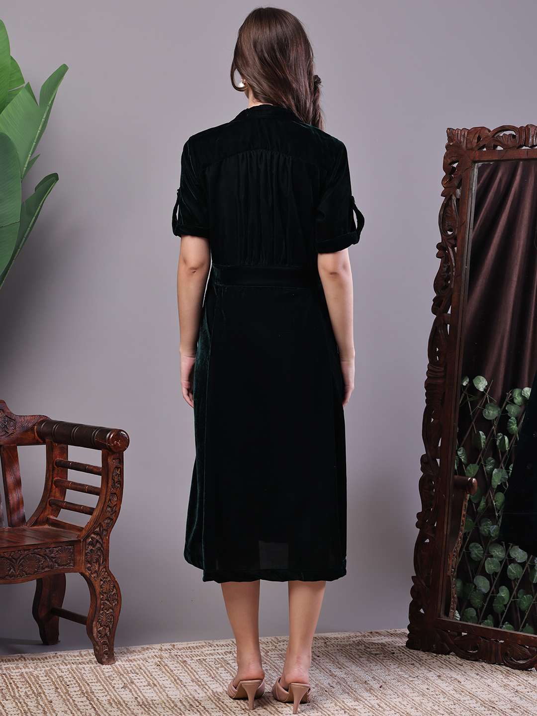 Women’s Black Velvet Solid Printed Shirt Midi Dress with Belt